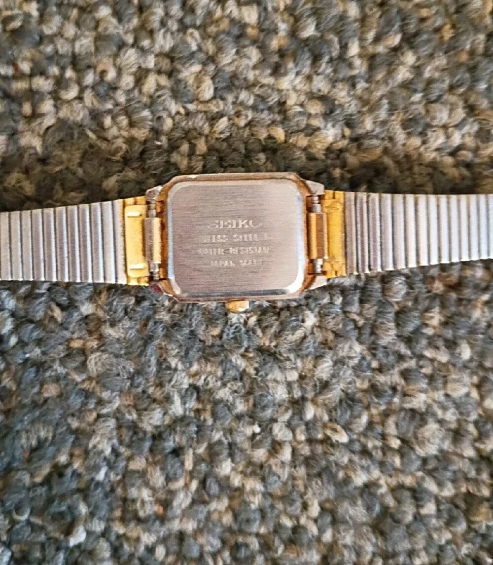 Seiko Vintage Two-Tone Gold and Silver Bracelet Watch with Black Dial